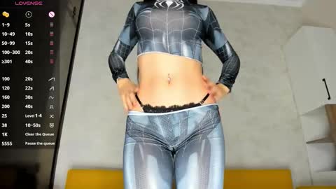 Snapshot of sweetie_peach_ chatting on 31, 10, 2025 sweetie_peach_ online show from 31, 10, 2025