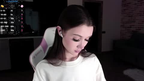 bratty gf online show from 13, 1, 2025