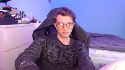 Snapshot of sweetiecharmie chatting on 3, 12, 2025 CAT online show from 3, 12, 2025