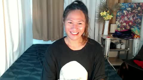 Snapshot of sweetiekimz chatting on 16, 2, 2025 Rosemarie online show from 16, 2, 2025