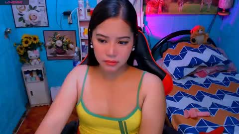 Snapshot of sweetienicole chatting on 5, 3, 2025 Nicole online show from 5, 3, 2025