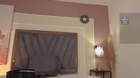 Snapshot of sweetiepie_3 chatting on 6, 5, 2026 Valentina online show from 6, 5, 2026