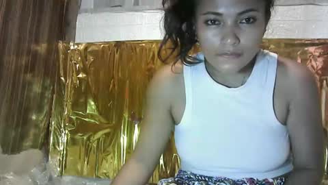 Snapshot of sweetiepiexxxx chatting on 25, 5, 2026 jess online show from 25, 5, 2026