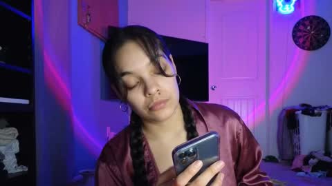 Snapshot of sweetieslikebutter chatting on 23, 11, 2025 Blu Sweets online show from 23, 11, 2025