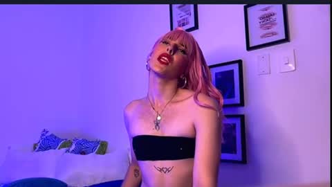 Snapshot of sweetjames2810 chatting on 14, 1, 2025 SWEETJAMES online show from 14, 1, 2025