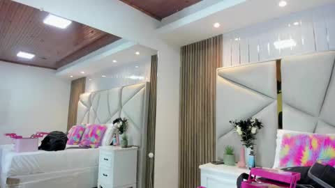 Snapshot of sweetkata_ chatting on 13, 11, 2025 kata online show from 13, 11, 2025