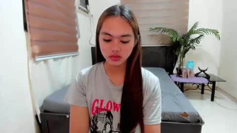 SWEET KEYA online show from 6, 3, 2026