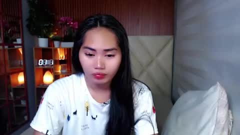 Snapshot of sweetladyboyx chatting on 1, 10, 2025 online show from 1, 10, 2025