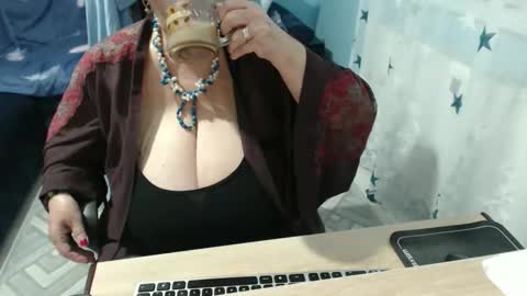 Rebeka online show from 10, 2, 2026