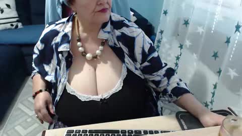 Rebeka online show from 3, 5, 2026