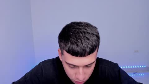 Snapshot of sweetlian_04 chatting on 7, 1, 2025 Lian online show from 7, 1, 2025