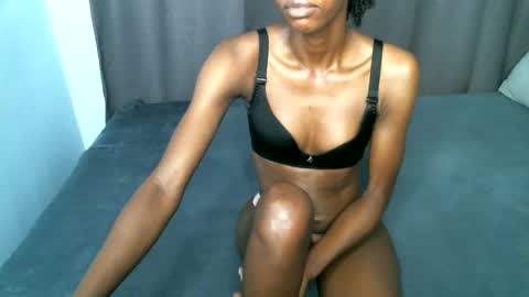 Snapshot of sweetlilly2540 chatting on 9, 11, 2025 sweetlilly2540 online show from 9, 11, 2025