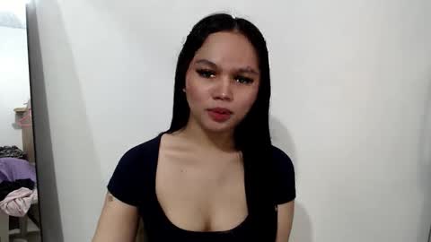 Snapshot of sweetlovelykazzz chatting on 17, 5, 2026 My name is Lyka online show from 17, 5, 2026