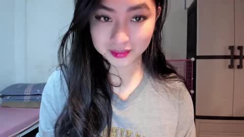 Snapshot of sweetlovepinay04 chatting on 30, 12, 2024 Zoe online show from 30, 12, 2024