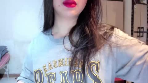 Snapshot of sweetlovepinay04 chatting on 11, 1, 2025 Zoe online show from 11, 1, 2025