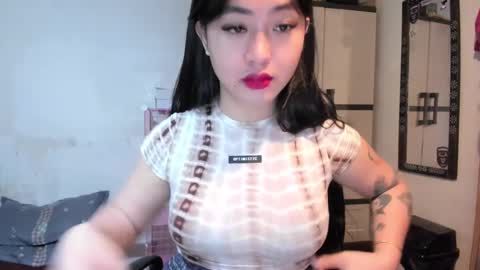 Snapshot of sweetlovepinay04 chatting on 20, 1, 2025 Zoe online show from 20, 1, 2025