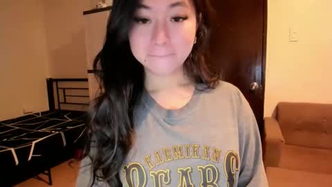 Snapshot of sweetlovepinay04 chatting on 26, 9, 2025 Zoe online show from 26, 9, 2025