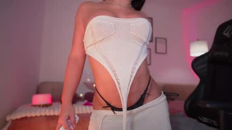 Snapshot of sweetmelii29 chatting on 21, 9, 2025 instagram melisabahamon online show from 21, 9, 2025