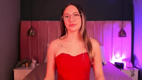 Snapshot of sweetmelodyyy_ chatting on 18, 2, 2026 sweetmelodyyy online show from 18, 2, 2026