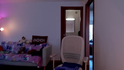 Snapshot of sweetmila1 chatting on 14, 3, 2026 Mila online show from 14, 3, 2026