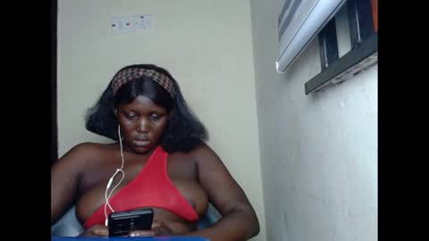 Snapshot of sweetnectarx chatting on 24, 2, 2025 sweetnectarx online show from 24, 2, 2025