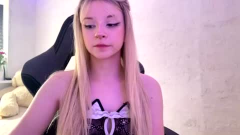 Snapshot of sweetnews chatting on 23, 6, 2026 sweetnews online show from 23, 6, 2026