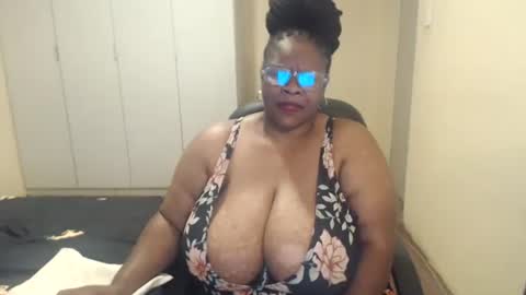 sweetnoziexxx online show from 21, 2, 2025