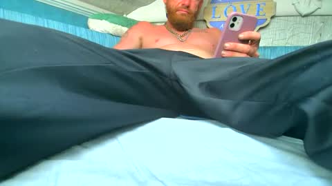 Snapshot of sweetnsexy95 chatting on 25, 2, 2025 WeAim2PZzz online show from 25, 2, 2025