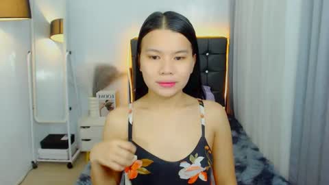 Snapshot of sweetnwildts chatting on 12, 7, 2026 Ghena online show from 12, 7, 2026