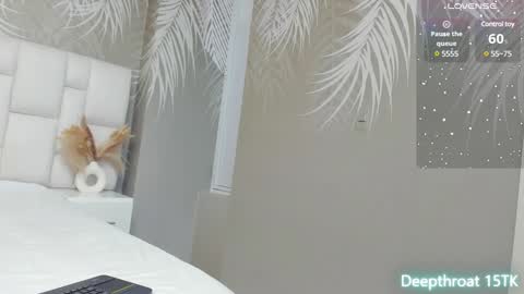 Snapshot of sweetpervert__ chatting on 10, 12, 2024 MIA online show from 10, 12, 2024