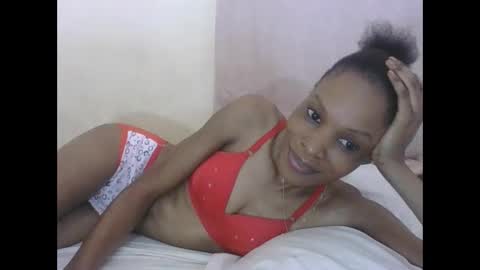 Snapshot of sweetpetite254 chatting on 30, 9, 2025 ESTHER online show from 30, 9, 2025