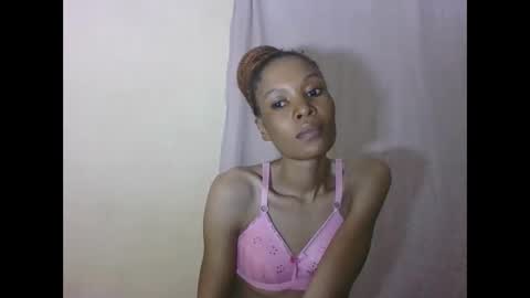 ESTHER online show from 24, 4, 2026