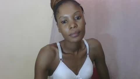 Snapshot of sweetpetite254 chatting on 27, 6, 2026 ESTHER online show from 27, 6, 2026