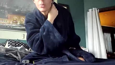 Snapshot of sweetpetite_nb chatting on 21, 11, 2025 sweetpetite_nb online show from 21, 11, 2025