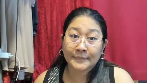 Snapshot of sweetpilipina88 chatting on 14, 5, 2026 MIA online show from 14, 5, 2026