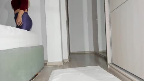 Anne online show from 2, 10, 2025