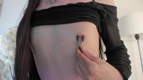  Alice Woolridge  online show from 8, 1, 2025