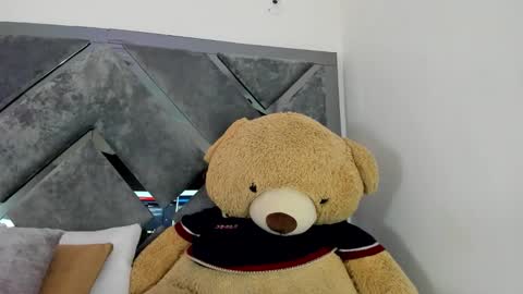 sweetsalome_01 online show from 19, 10, 2025