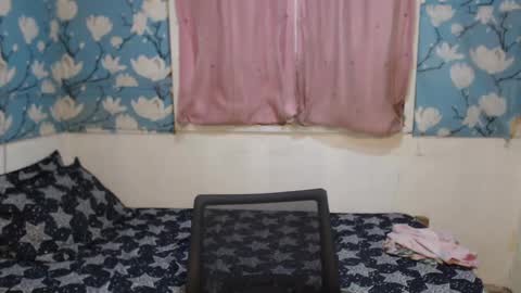 Snapshot of sweetsensation69xx chatting on 23, 12, 2024 Sweet online show from 23, 12, 2024