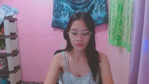 Snapshot of sweetsexygirl20 chatting on 2, 5, 2026 Mia online show from 2, 5, 2026