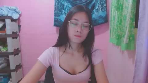 Snapshot of sweetsexygirl20 chatting on 7, 5, 2026 Mia online show from 7, 5, 2026