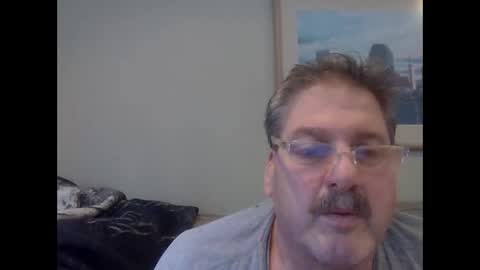 Snapshot of sweetsforu326 chatting on 3, 1, 2025 sweetbrowneyes623 online show from 3, 1, 2025