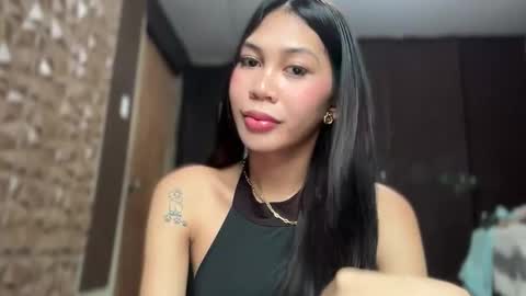 Snapshot of sweetstares chatting on 29, 10, 2025 yanny online show from 29, 10, 2025