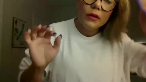 Snapshot of sweetsugar1979 chatting on 24, 11, 2025 sweetsugar1979 online show from 24, 11, 2025