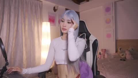 Snapshot of sweett_catt1 chatting on 20, 11, 2025 Cat independent model online show from 20, 11, 2025