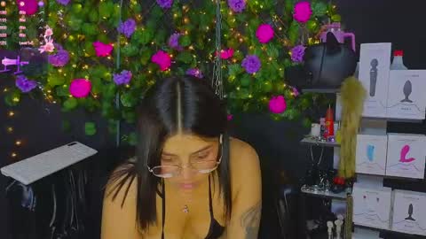 Molly -  INDEPENDENT MODEL online show from 30, 5, 2026