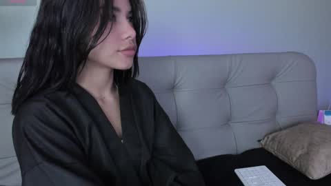    online show from 3, 1, 2025