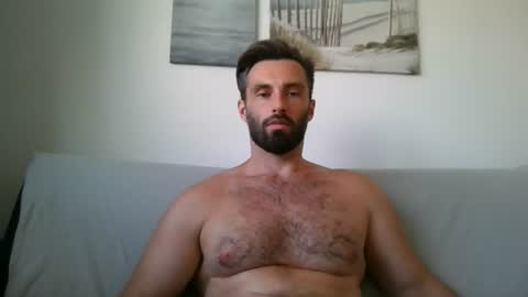 Snapshot of sweettom69 chatting on 25, 6, 2026 Tom online show from 25, 6, 2026