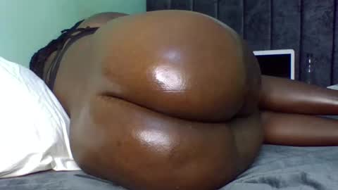 sweettrozzy online show from 1, 3, 2025