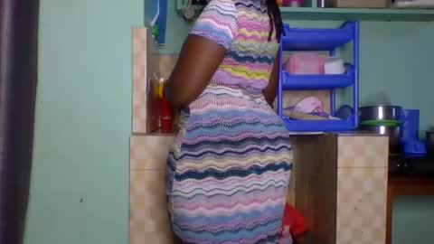 sweettrozzy online show from 3, 3, 2025